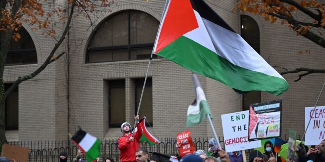 Anti-Israel protesters set up another encampment at UCLA. It didn't last long. | Blaze Media