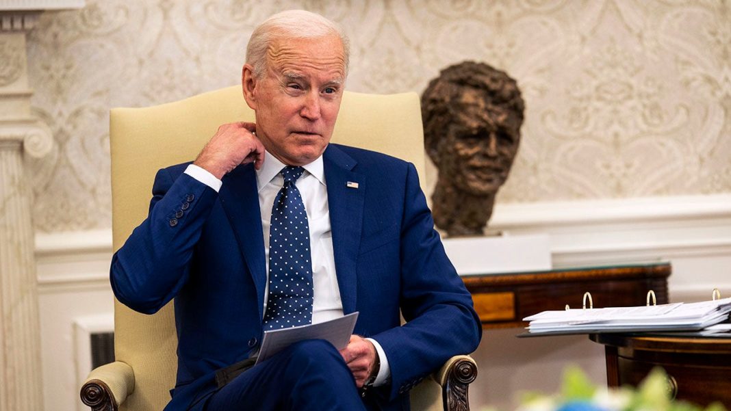 Biden suggests he was vice president during COVID-19 pandemic: 'Barack said to me, go to Detroit'