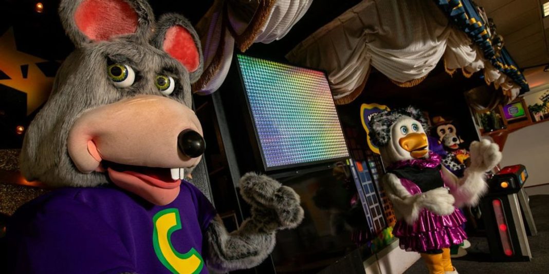 Iconic animatronic Chuck E. Cheese band is breaking up nationwide | Blaze Media