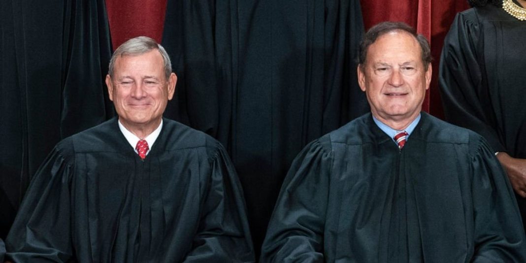 Justice Alito tells Congress he will not recuse himself over flags | Blaze Media