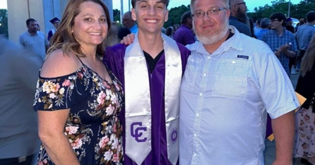 Kentucky High School Student DENIED Diploma After Honoring Jesus During 