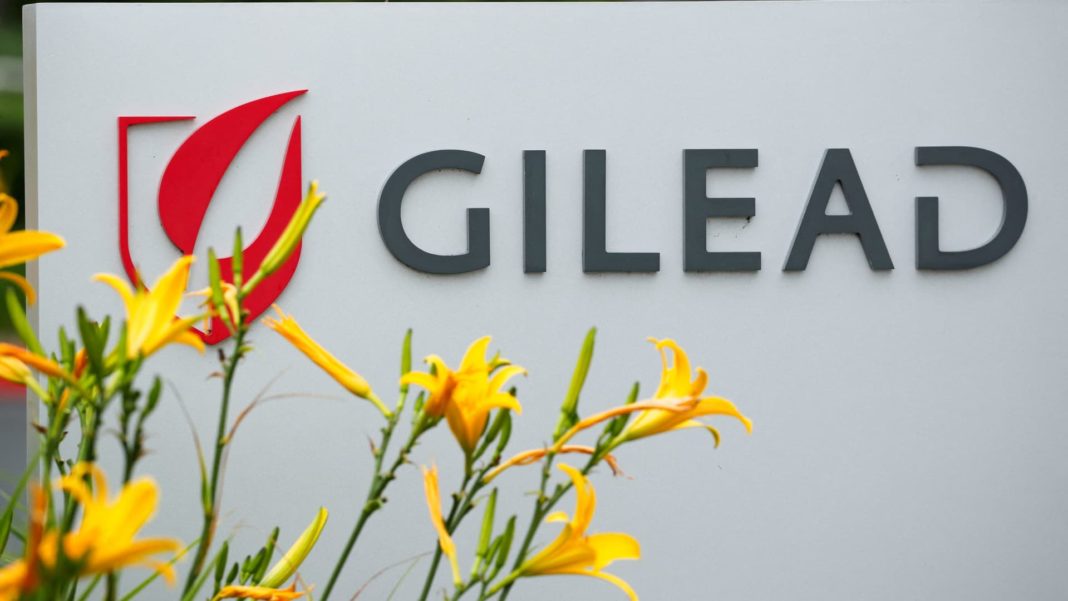 Gilead’s twice-yearly shot to prevent HIV succeeds in late-stage trial 