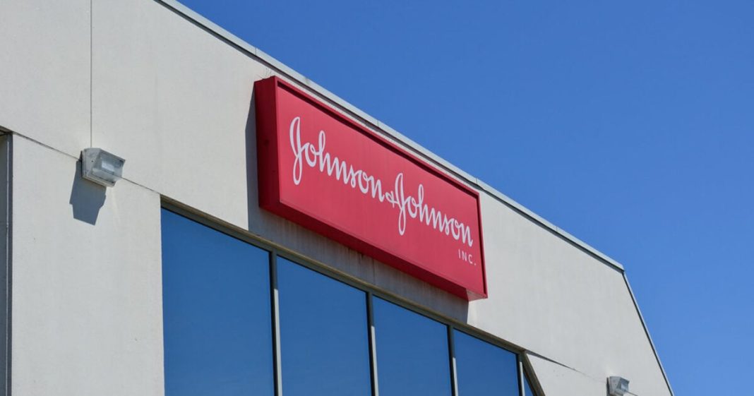 Johnson & Johnson Agrees To $700 Million Settlement * 100PercentFedUp.com * by Danielle