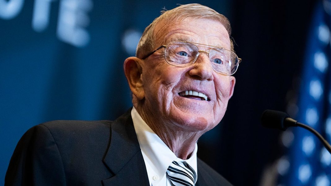 Legendary college football coach Lou Holtz rips trans participation in women's sports