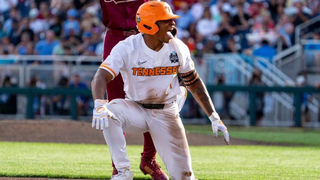 Vols' Moore 2nd to hit for cycle in MCWS history