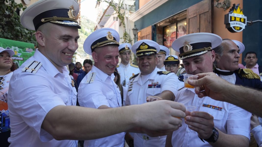 After a stop in Cuba, 2 Russian ships dock in Venezuelan port as part of 'show the flag' exercises