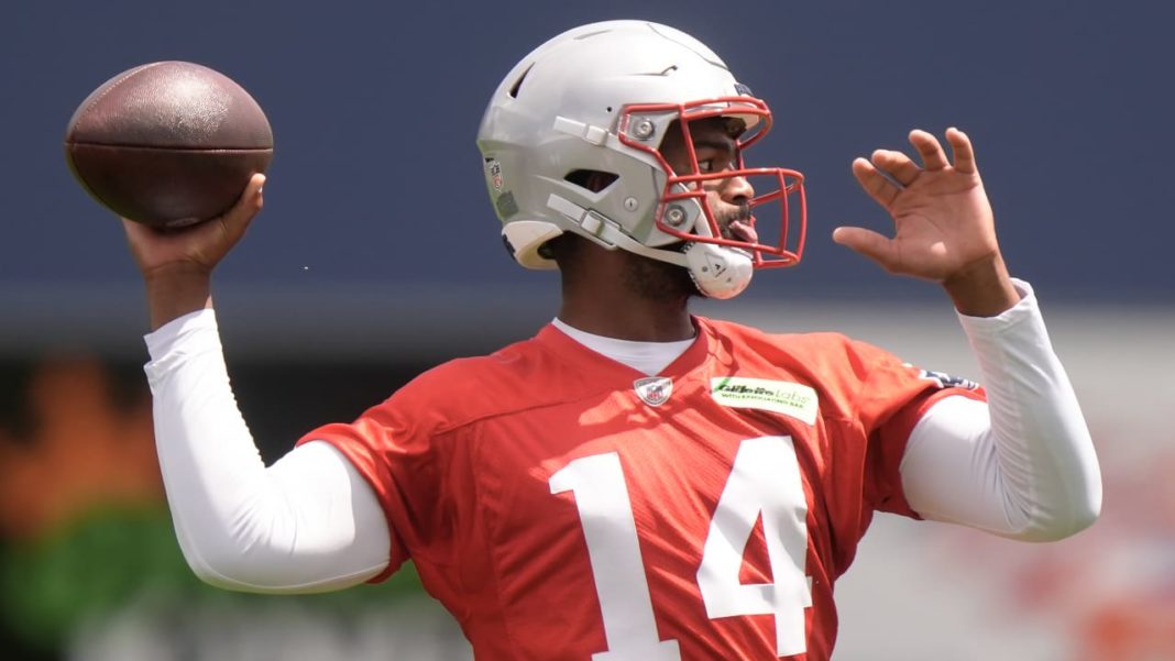 Jerod Mayo says Jacoby Brissett is clearly Patriots' most 'pro-ready' QB entering training camp