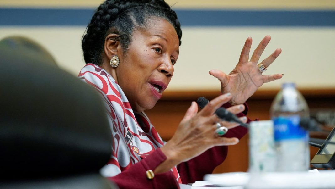 Rep. Sheila Jackson Lee dies after battle with cancer