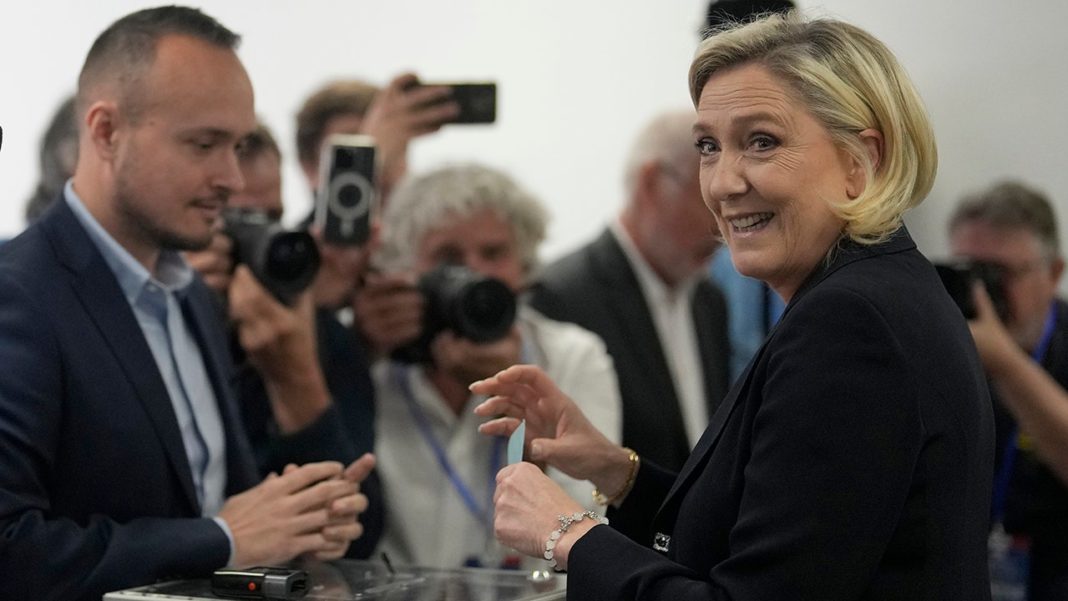 Rivals move to block France's right-wing National Party's election momentum