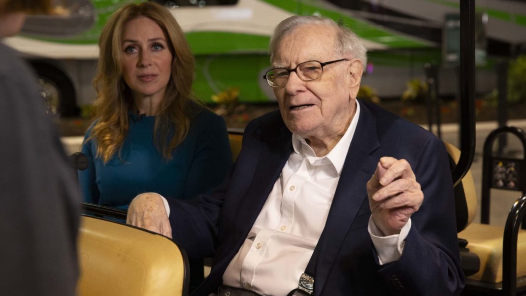 Warren Buffett's Berkshire Hathaway has a new analyst, and he is lukewarm on the conglomerate