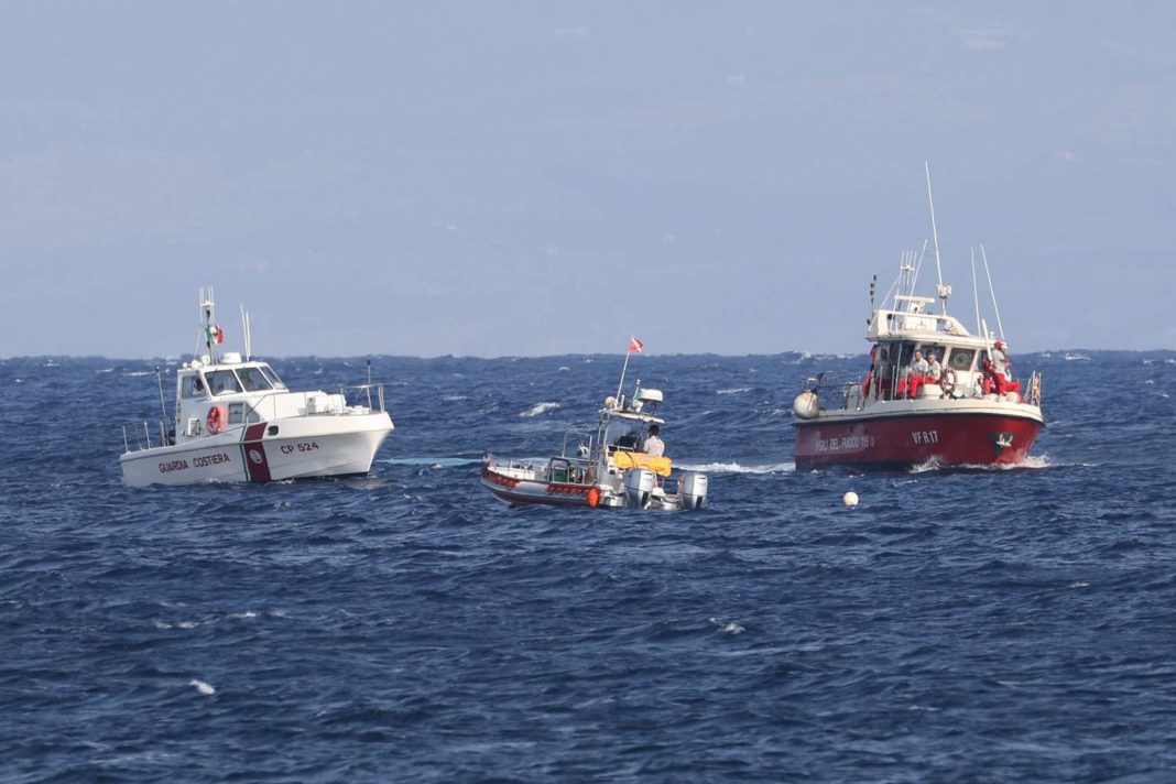 Could Open Hatches or a Large Mast Have Contributed to Sicily Yacht Sinking? What We Know So Far