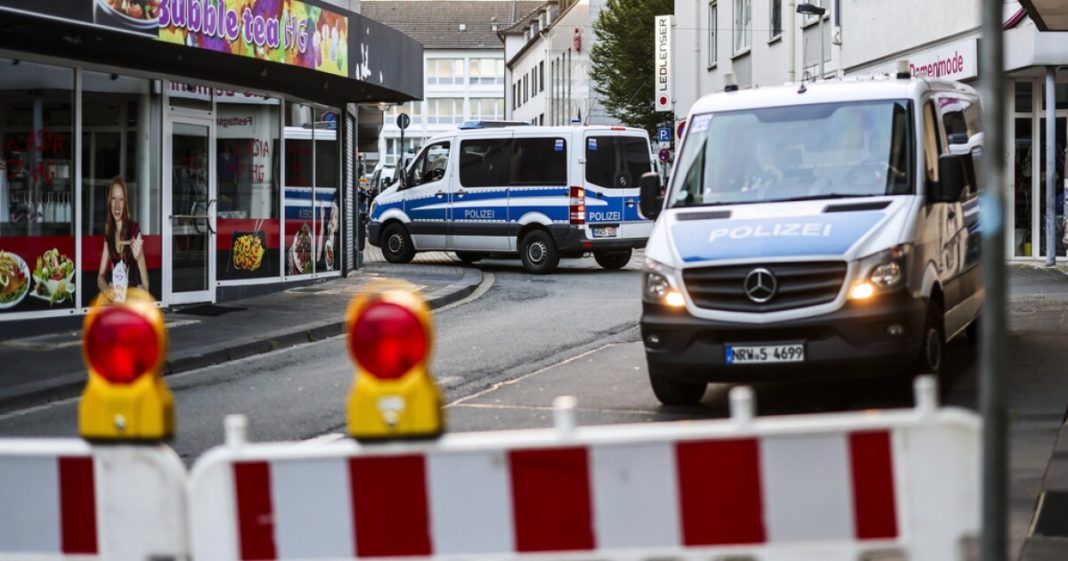 German police detain a suspect in knife attack that killed 3; ISIS takes responsibility