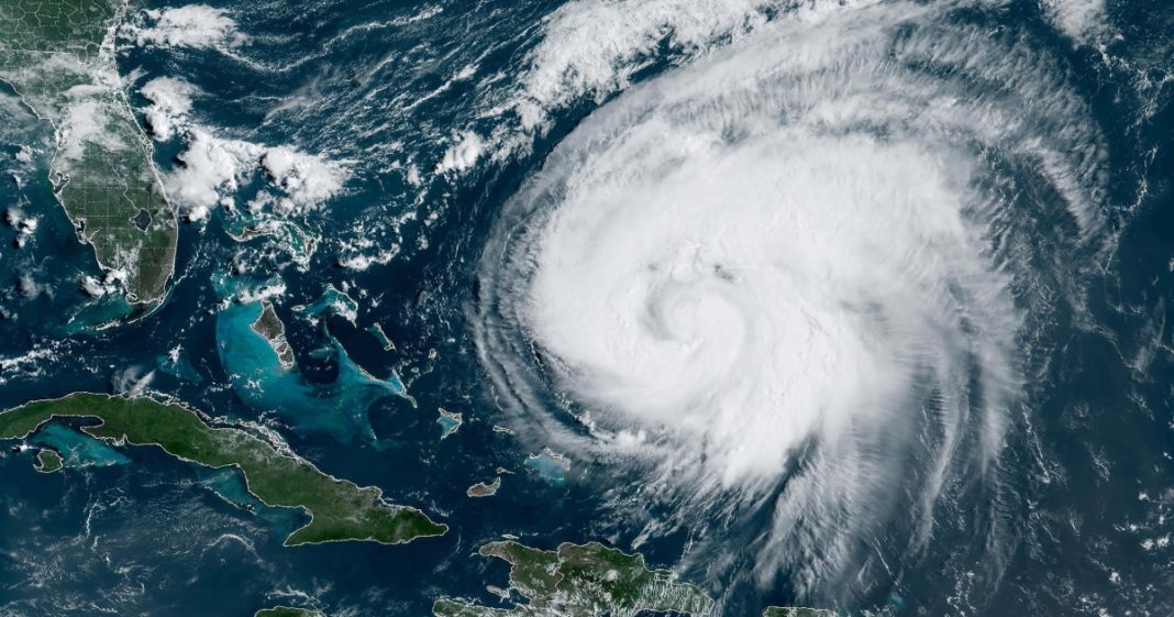 Hurricane Ernesto weakens, but still dangerous, as it closes in on Bermuda 