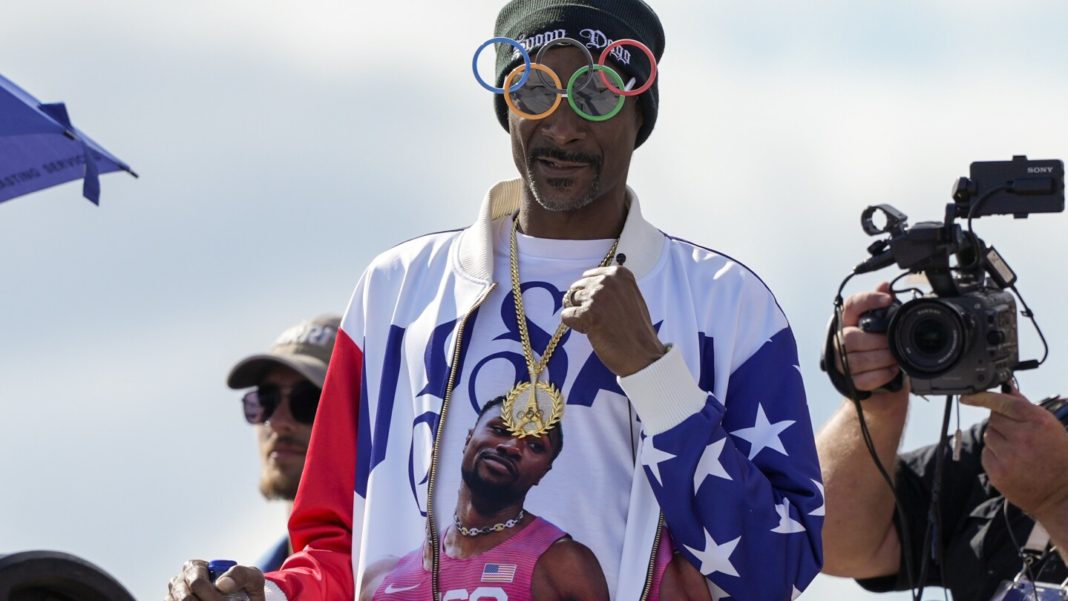 Snoop's side quests: Beyond the Olympics, rapper has proved versatility from cooking to wrestling