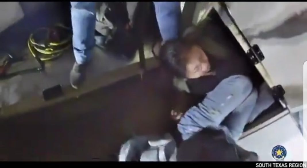 Texas DPS Find 17 Illegal Aliens Stuffed in One False Compartment in a Truck (VIDEO) | The Gateway Pundit | by David Greyson