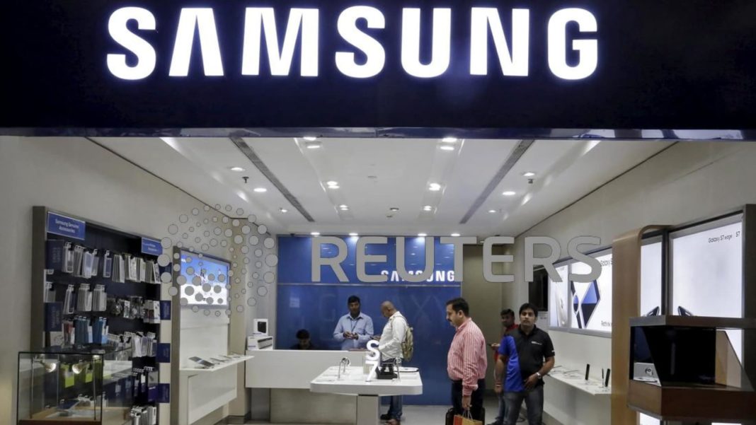 India accuses Samsung, Xiaomi of colluding with Amazon, Flipkart