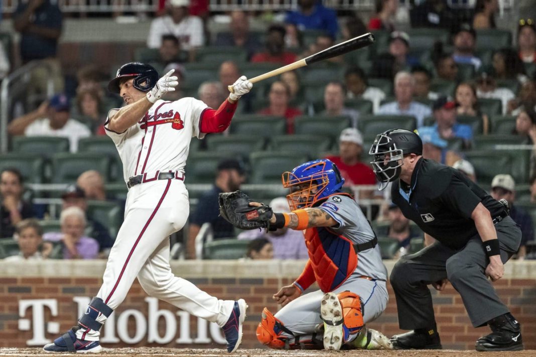 Mets, Braves need weekend sweeps to avoid playing Monday: Latest NL playoff scenarios