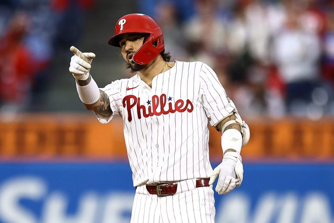 Phillies clinch first-round bye in playoffs, hold tiebreakers for No. 1 seed