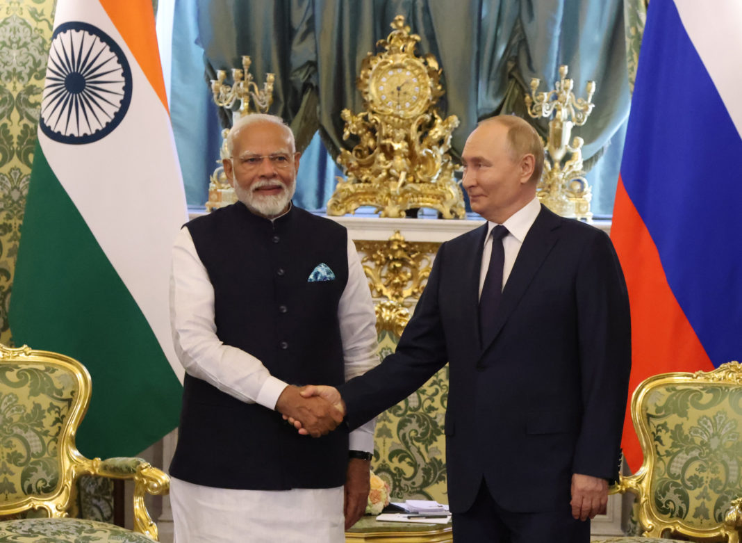 Putin and Modi Meet in Moscow 