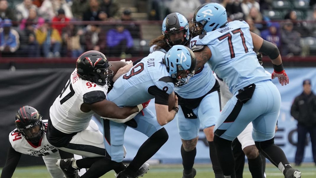 Arlington, Memphis Ink UFL Contracts with Five Players