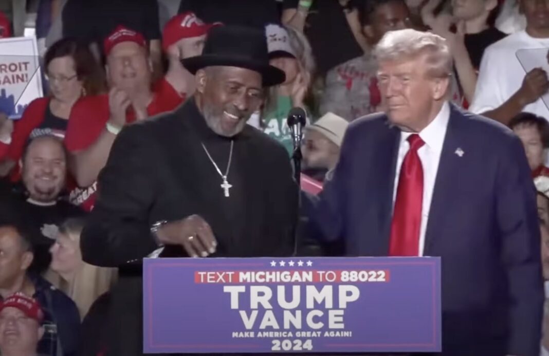 Boxing Legend Tommy ‘The Hitman’ Hearns Joins Trump On Stage at Detroit Rally, Receives Praise From Former President | The Gateway Pundit | by Jim Hᴏft