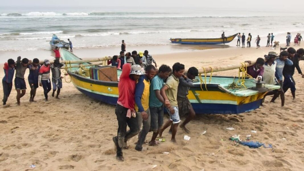 Cyclone Dana landfall concludes: ‘Zero deaths' in Odisha and Bengal; flights, trains resume | 10 points