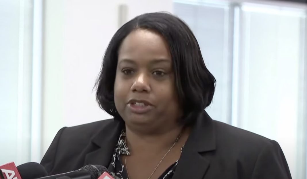 RNC Sues Fulton County Elections Director for Refusing to Hire Republican Poll Workers — Only 15 Republicans Hired Out of Over 800 Election Staff | The Gateway Pundit | by Jim Hᴏft