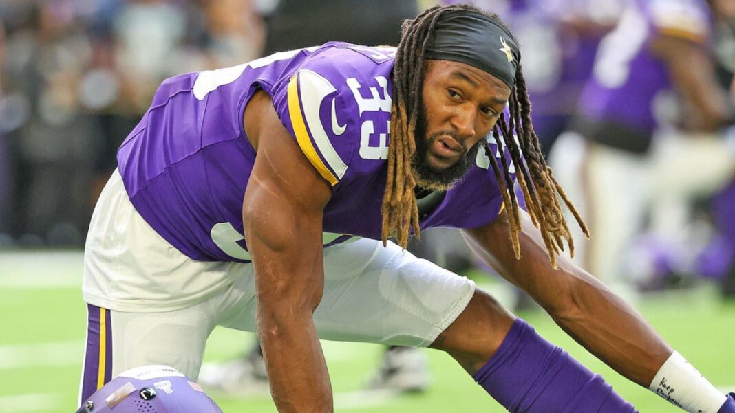 Rams vs. Vikings NFL props, AI prediction, odds, Thursday Night Football picks: Aaron Jones over 71.5 yards